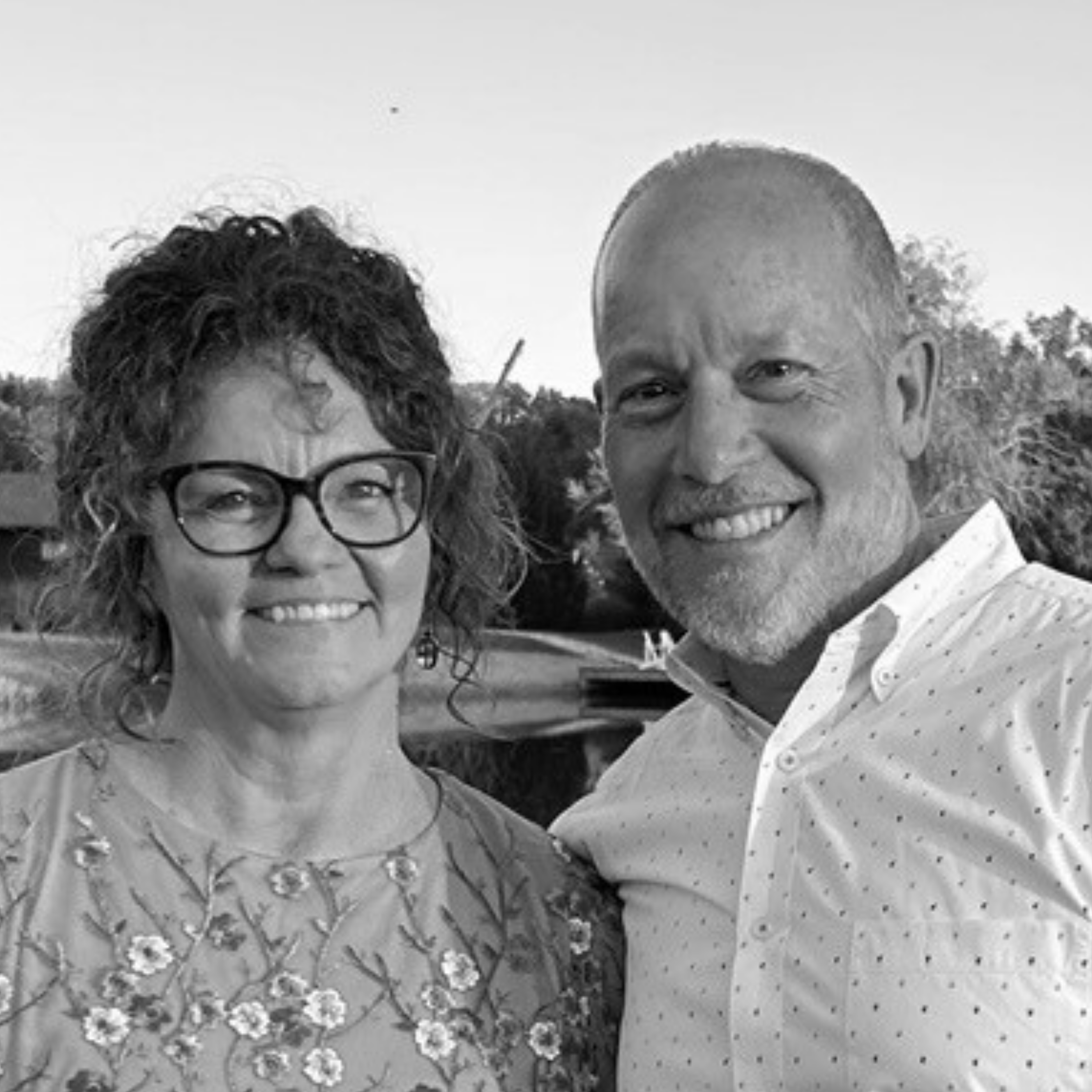 Jeff & Kathi (Robertson) Vandel